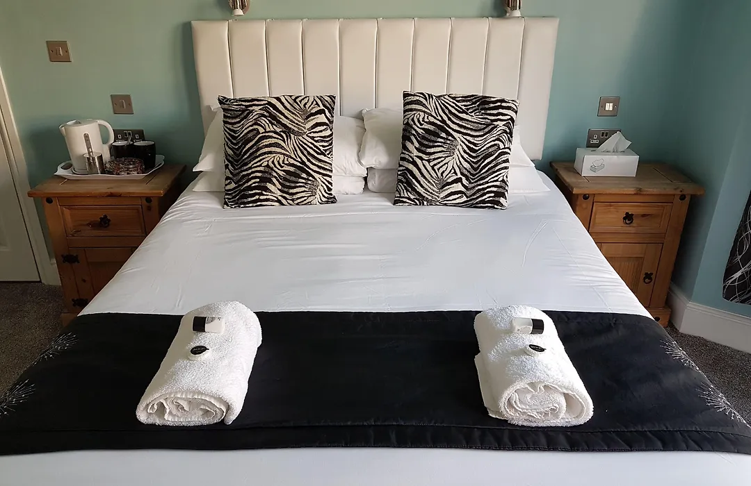 Oyo Minerva Guesthouse-1
